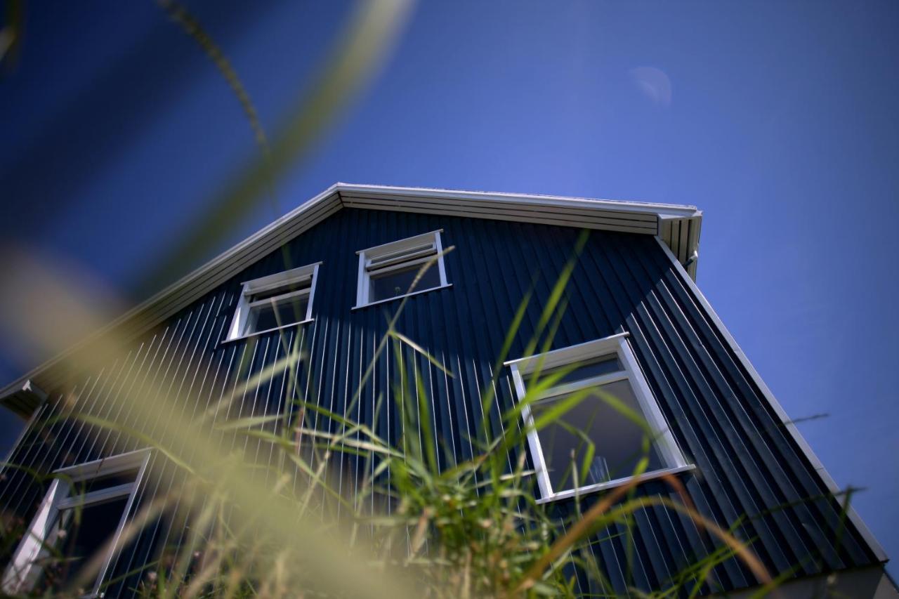 Blue House 2*